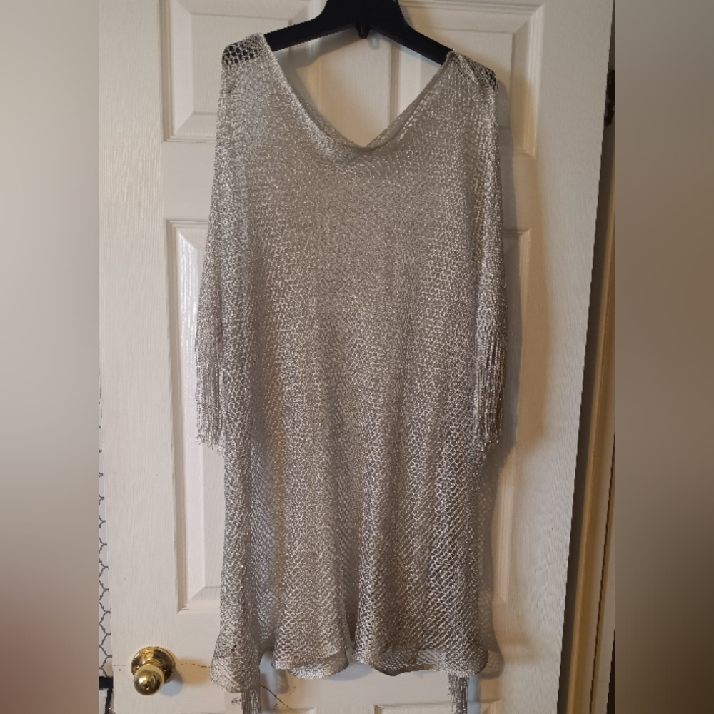 NWT Love of Fashion silver mesh poncho